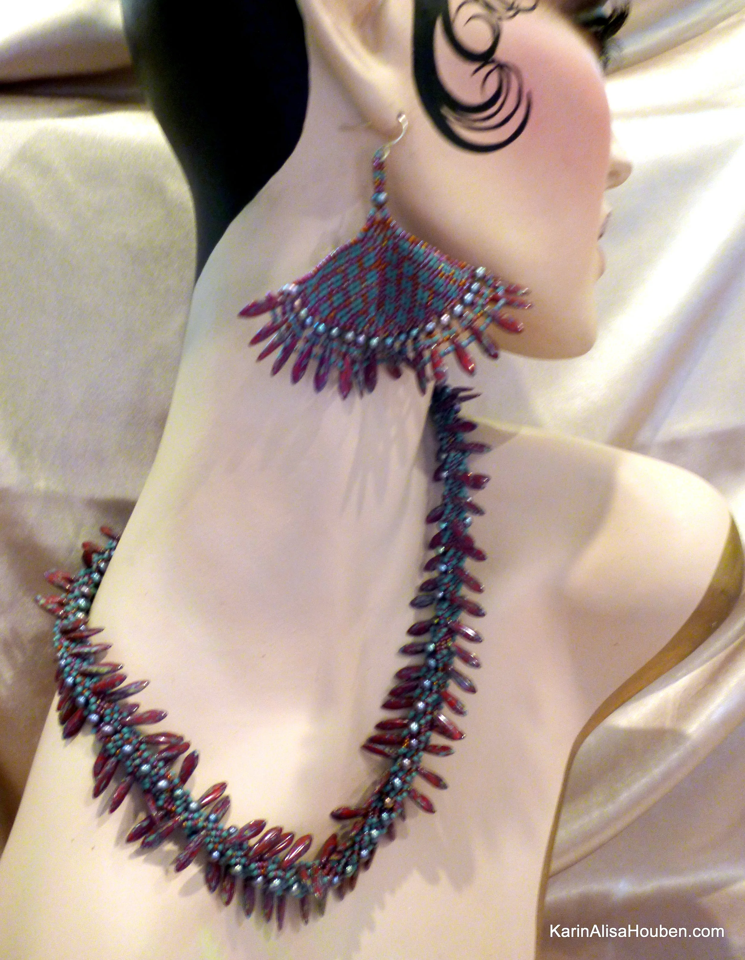 karin-alisa-houben-mermaid-fin-earrings-necklace-4.JPG