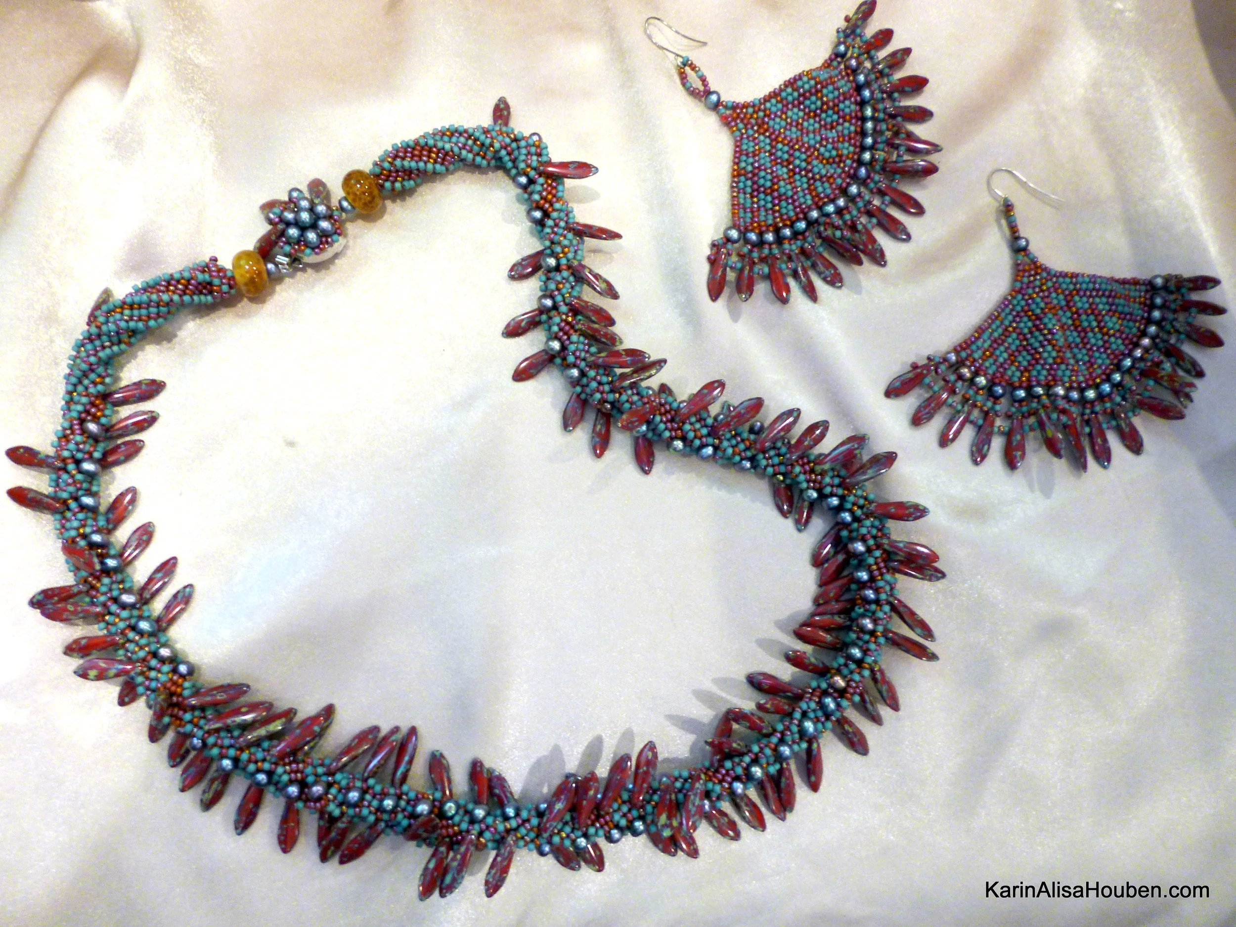karin-alisa-houben-mermaid-fin-earrings-necklace-5.JPG