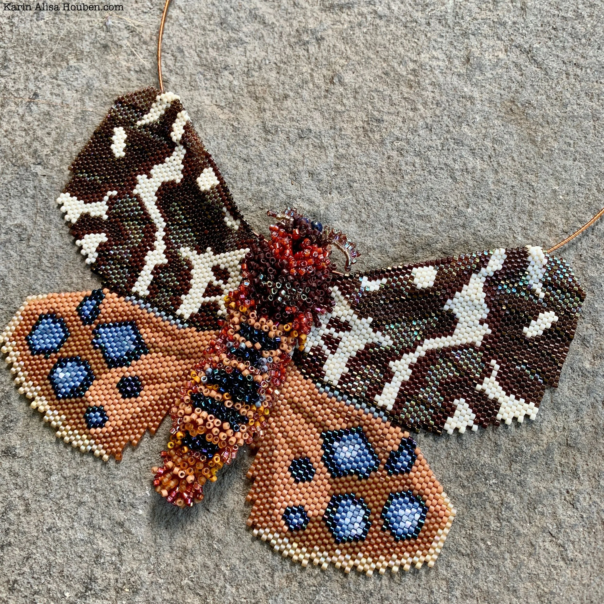 karin_alisa_houben_jewelry_gret_tiger-moth_zaftig_4.jpg