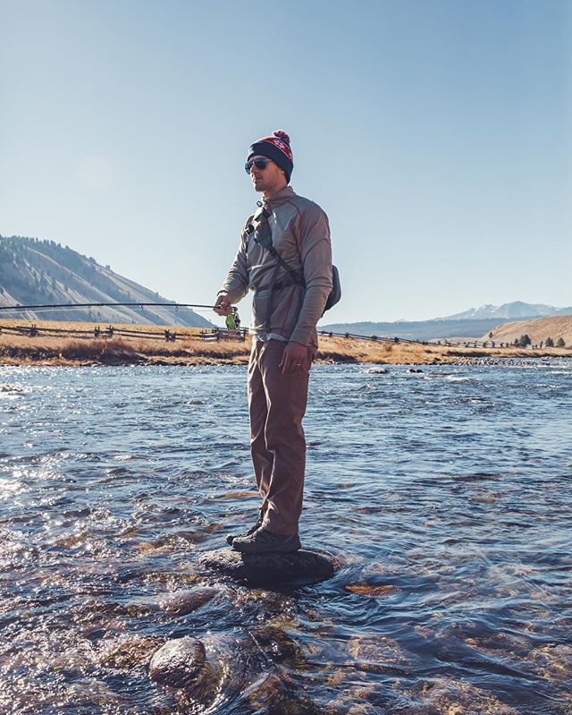 Go 🎣
.
.
.
@fishpondusa #flyfishing #stanleyidaho #theoutdoorfolk #lessismoreoutdoors #idahoexplored #findyourselfoutside #ig_idaho #liveoutdoors #theoutbound #visitidaho #upperleftusa #exploremore  #getoutstayout  #adventureculture #keepitwild #ida
