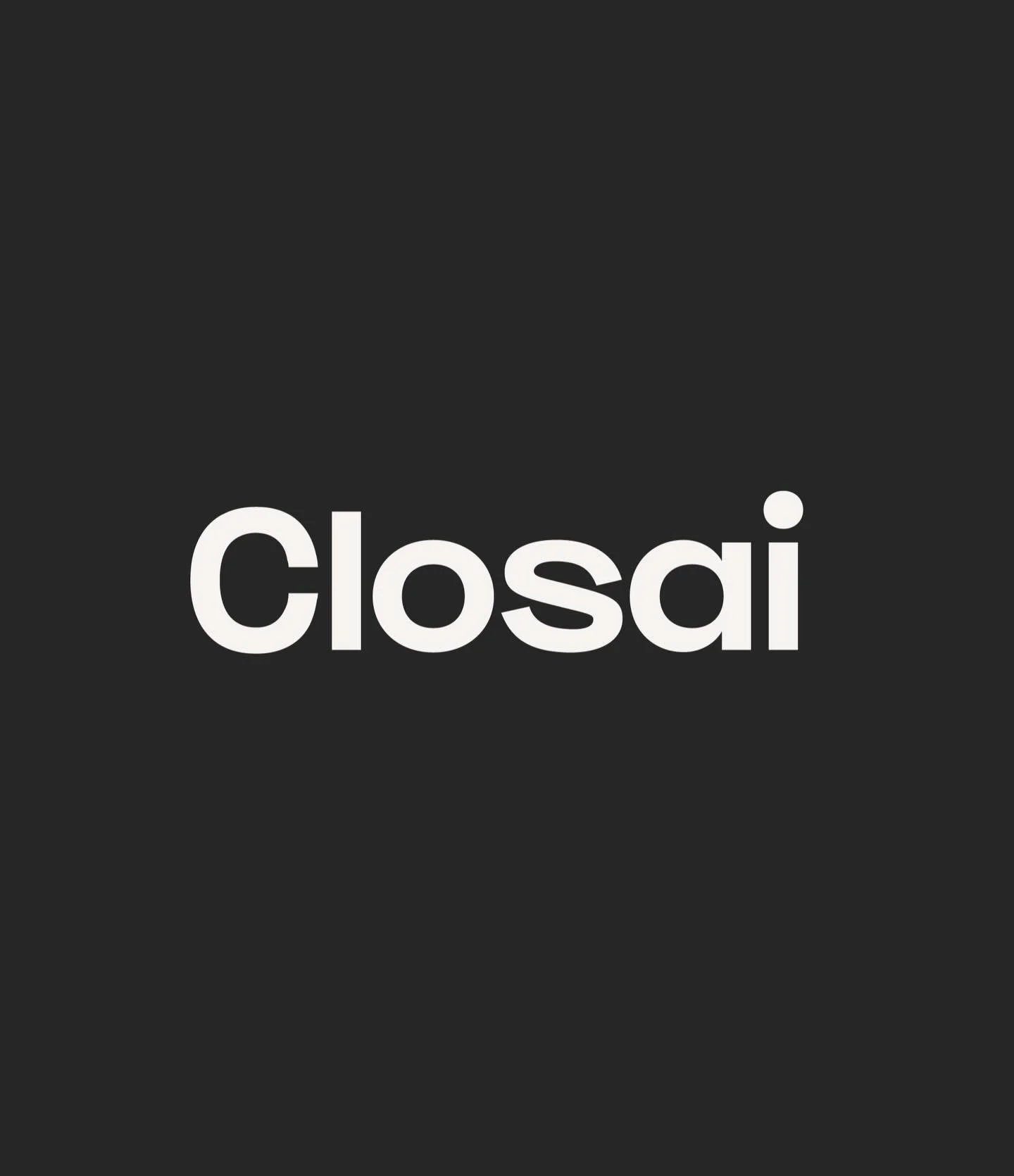 Identity for Closai, a AI-powered closet organization app that takes inspo from Cher Horowitz&rsquo;s enviable outfit creation system 💫