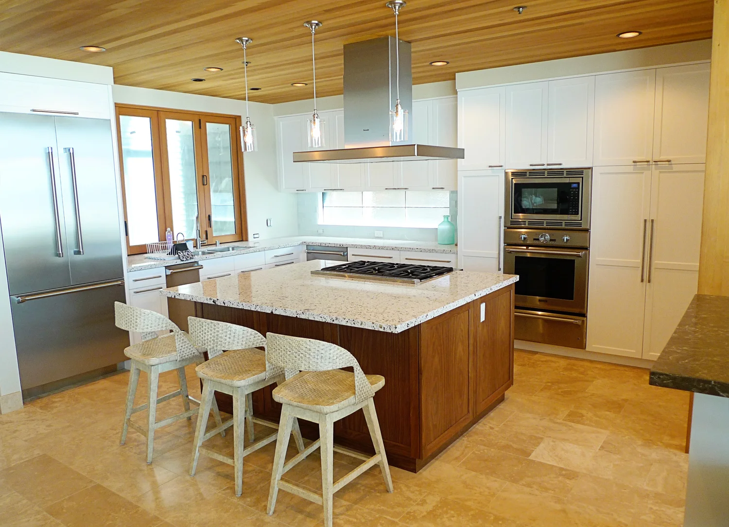 Able-and-Baker-Beach-House-Kitchen-P1100256-web.jpg