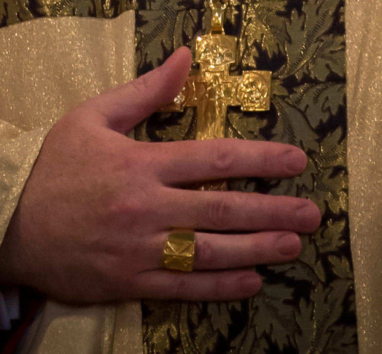 CM Almy | Bishop's Signet Ring, Vesica Piscis