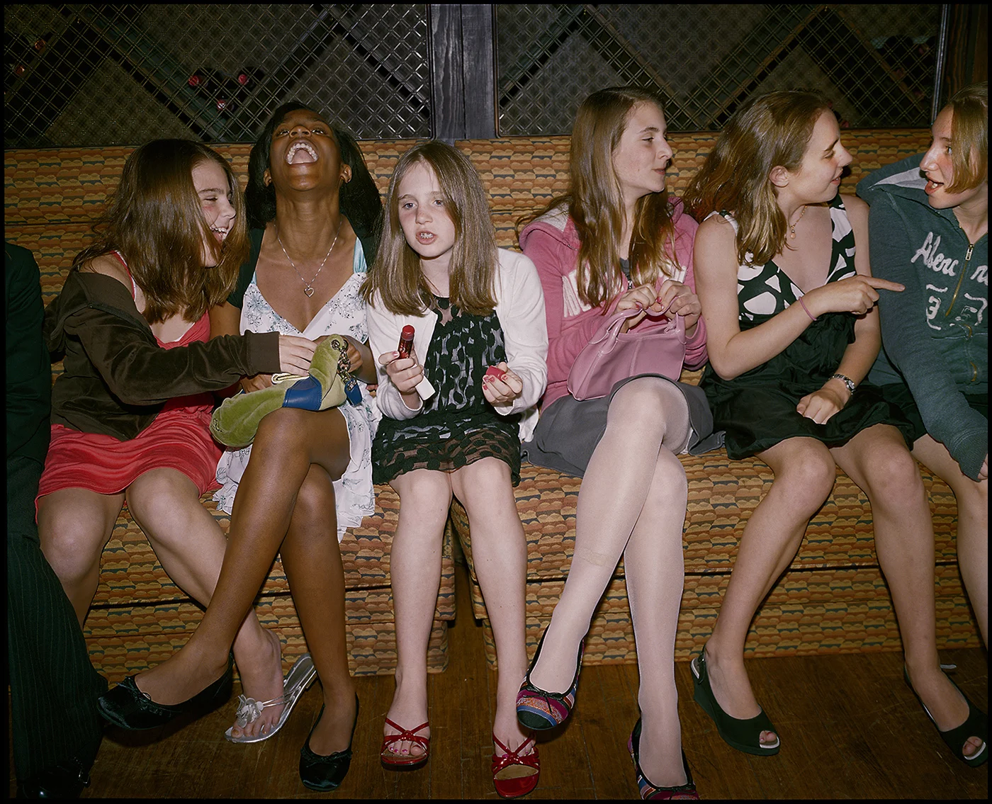l_Girls.jpg