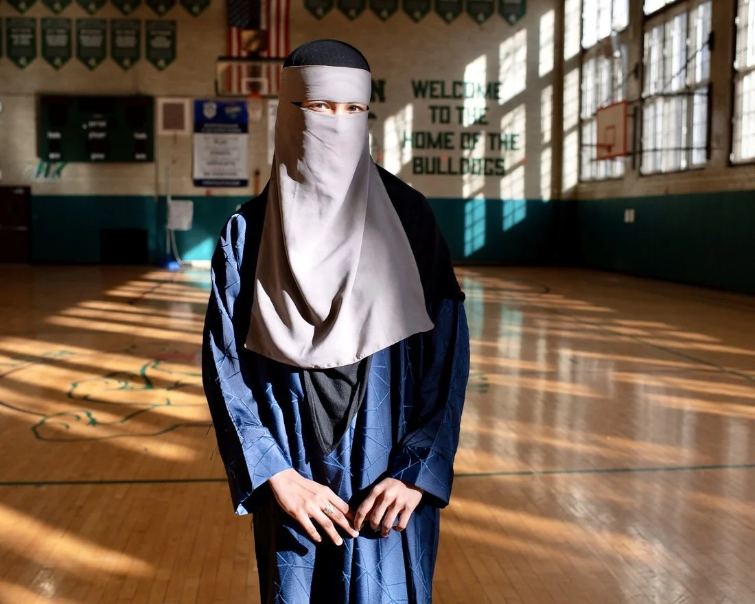 Senn 2'18'26 Sismai, Ruwaidah in Gym, bike shadows-19.jpg