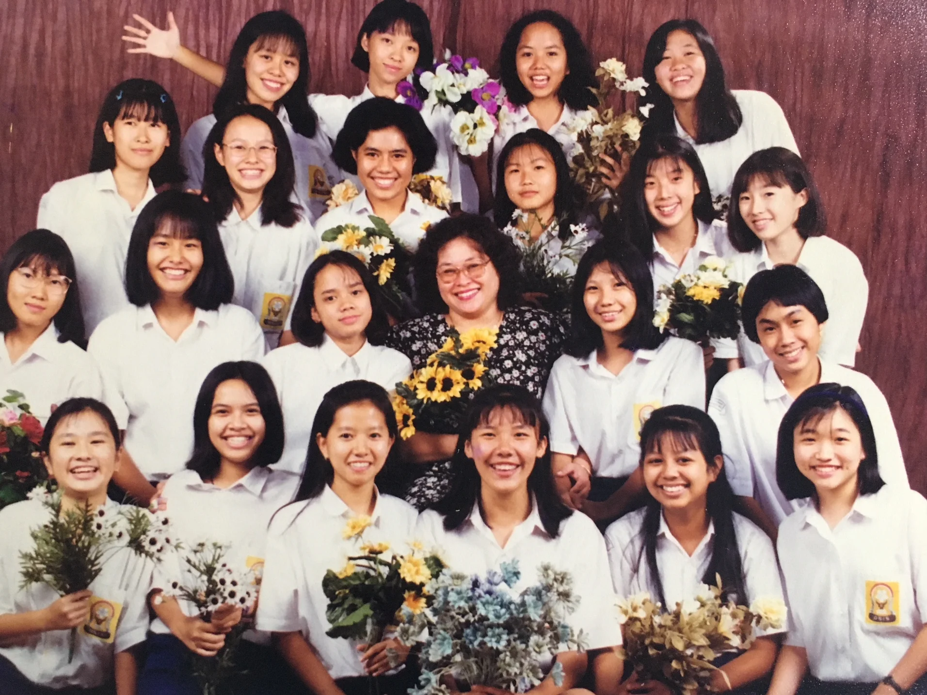 Junior high. Nani is in the second row up, far right.