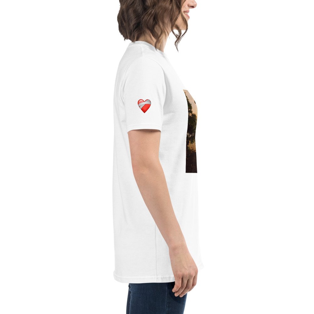 unisex-organic-t-shirt-white-right-61ad0f1a2263d.jpg