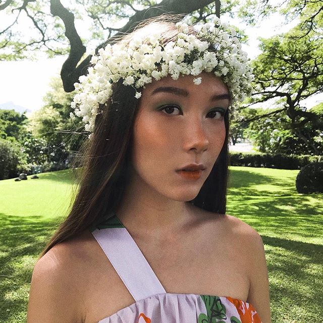 70s forest nymph vibes for a @honolulumag story on @rumi_murakami&rsquo;s #hamakuastateofmind collection! sprouting on hawaii newsstands in february 🍄 beautiful floral headpiece by @jeffalencastre!