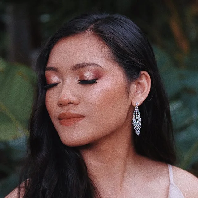 had so much fun helping this beautiful saxophone-playin, judo-choppin, basketball team-managing girl get ready to stunt on all her classmates at prom ✨