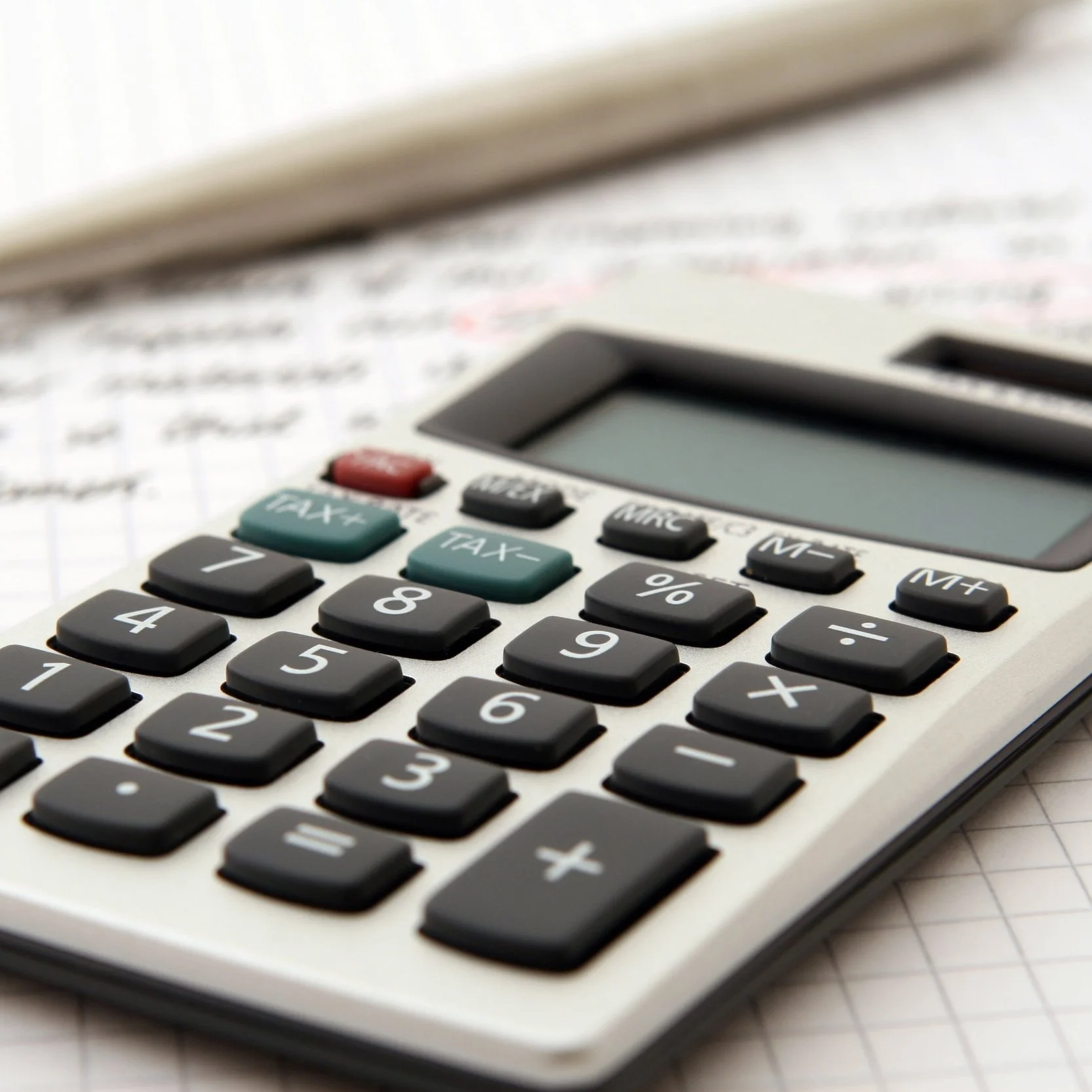 accountant-accounting-adviser-advisor-159804.jpeg