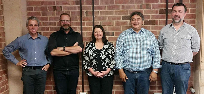 AUSPLOTS ADVISORY GROUP: pETER lYON (LEFT), aLEX kUTT, gLENDA wARDLE, sTEPHEN VAN LEEUWEN, BEN SPARROW. ABSENT: TERESA EYRE