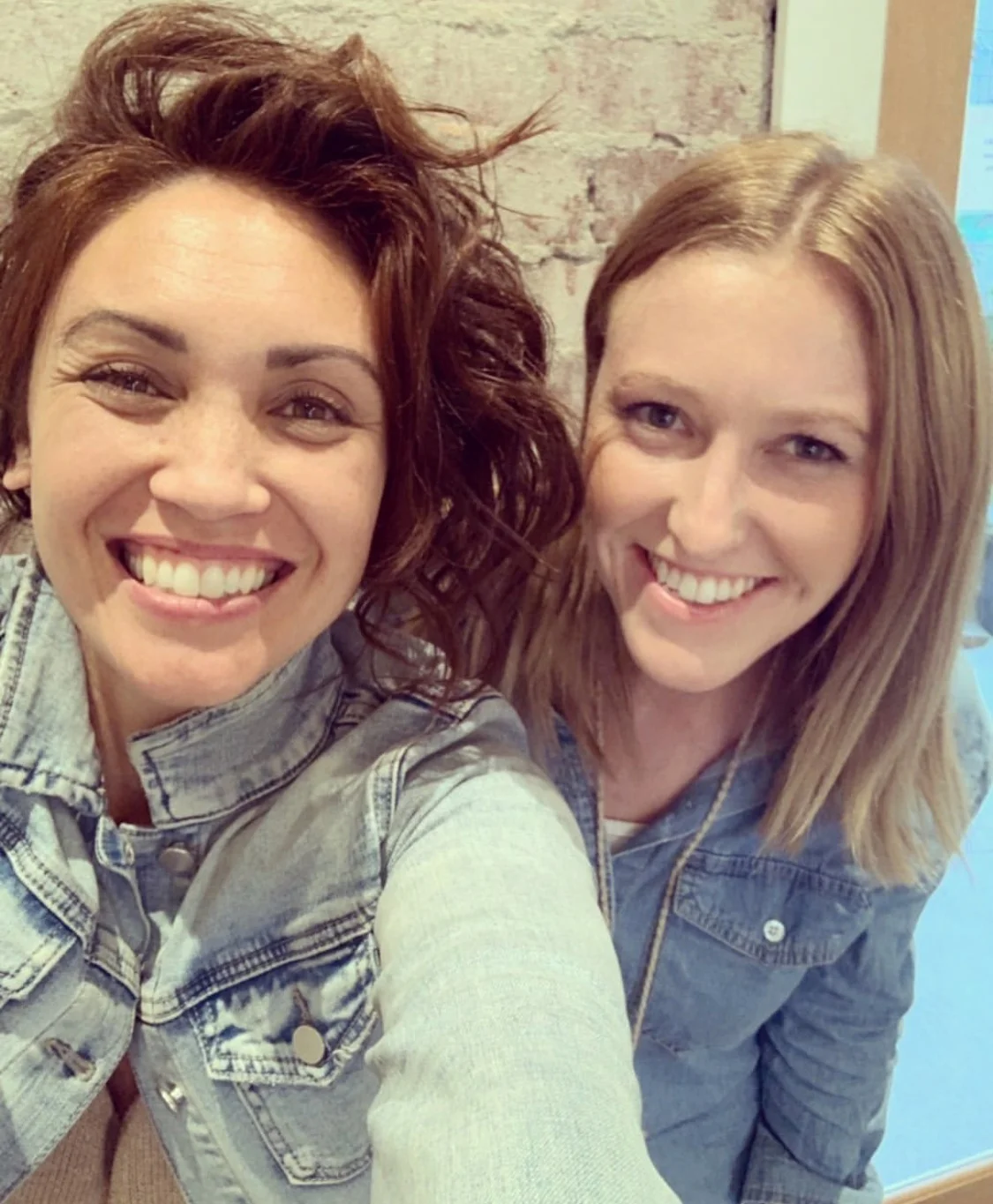 ‘Give life to the life force inside of you and commit yourself to remembering your magic’  This woman is absolutely incredible. I can’t thank  @kat.john  and  @steve_buchler  enough for shining a light on my limiting beliefs ✨