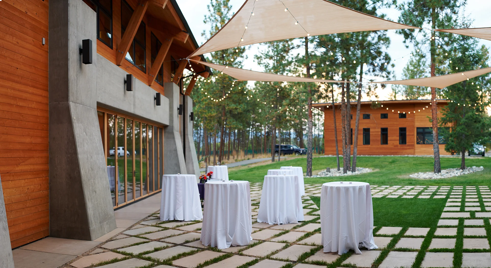 kelowna wedding photographers