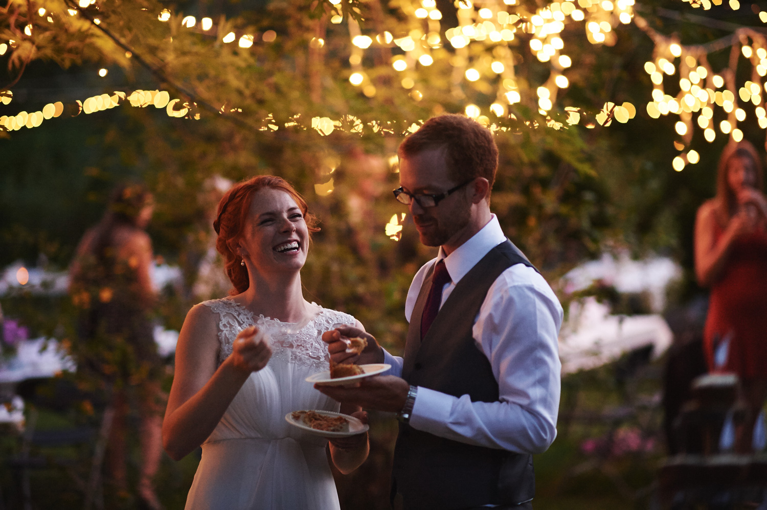 cake-cutting-at-outdoor-wedding-reception.jpg