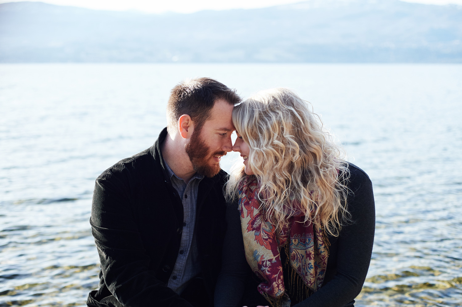 engaged-couple-portrait-session-by-okanagan-lake-in-the-spring.jpg