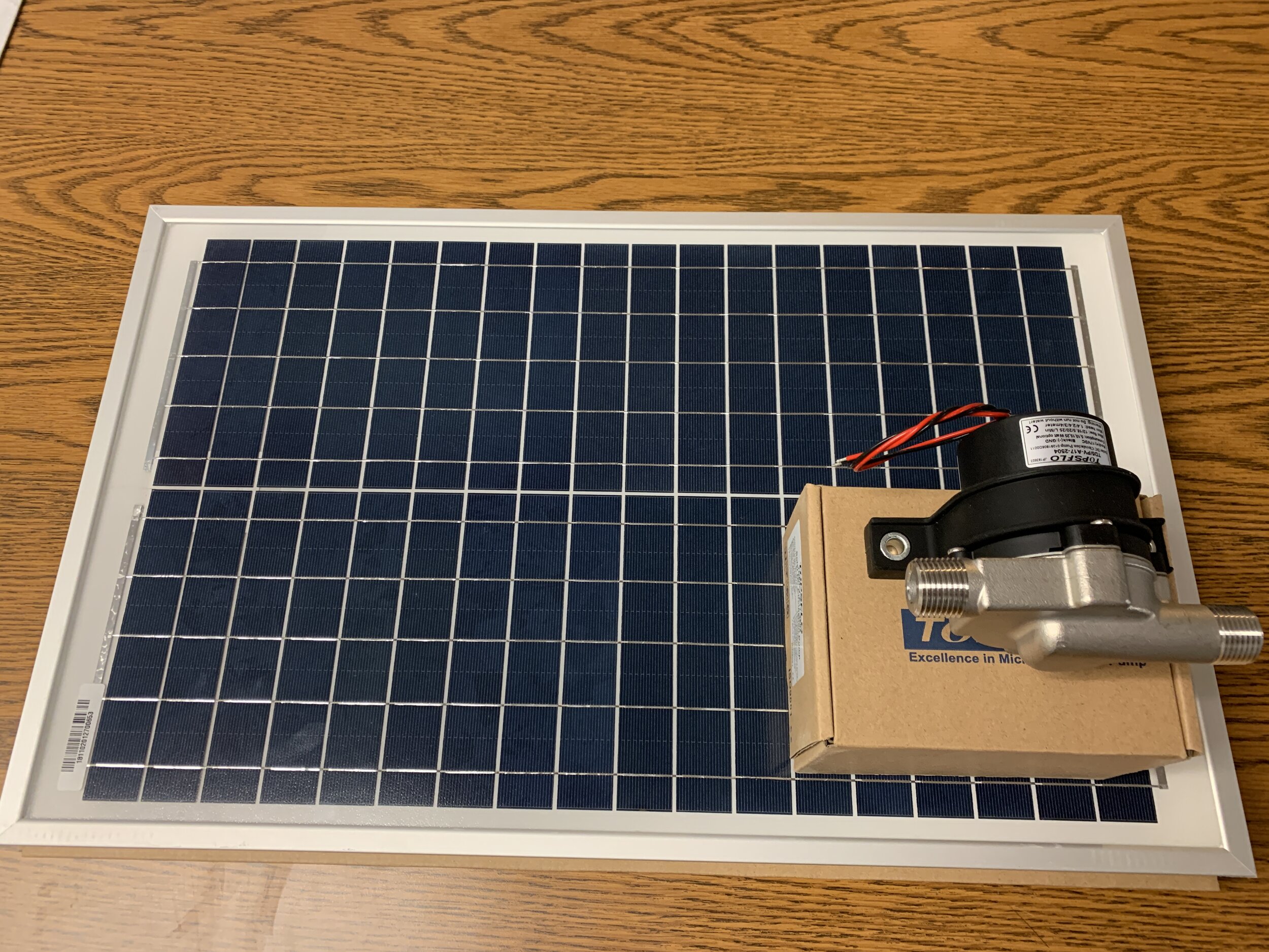 TopsFlo PV Pump and 20 Watt PV Panel