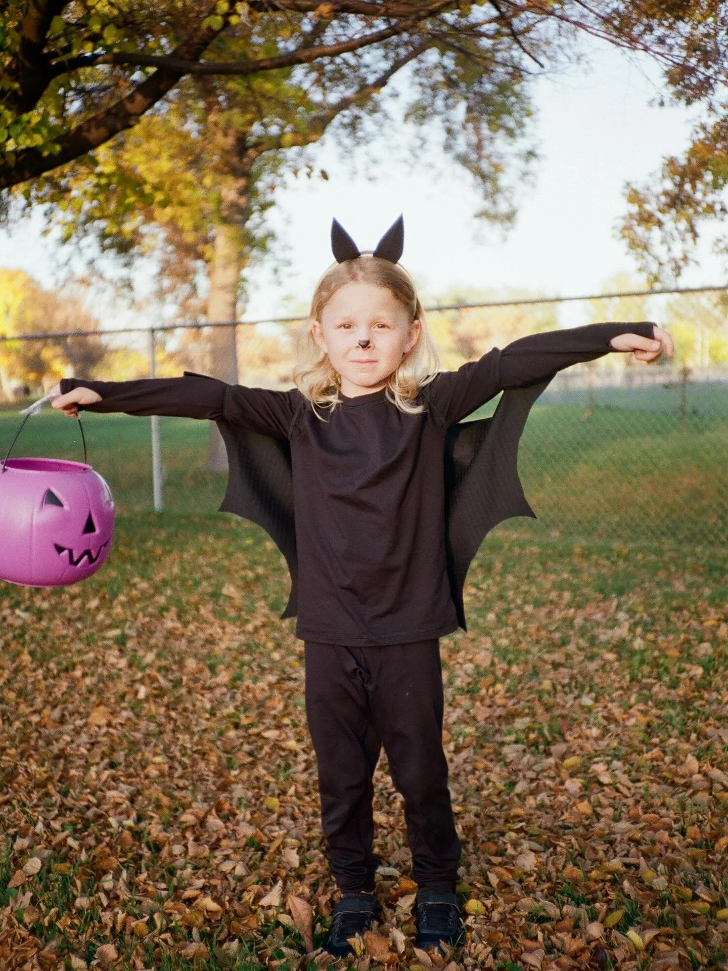 Happy Halloween 👻🎃
.
@thefindlab 
.
#fujifilm #filmphotography #halloween #filmisnotdead