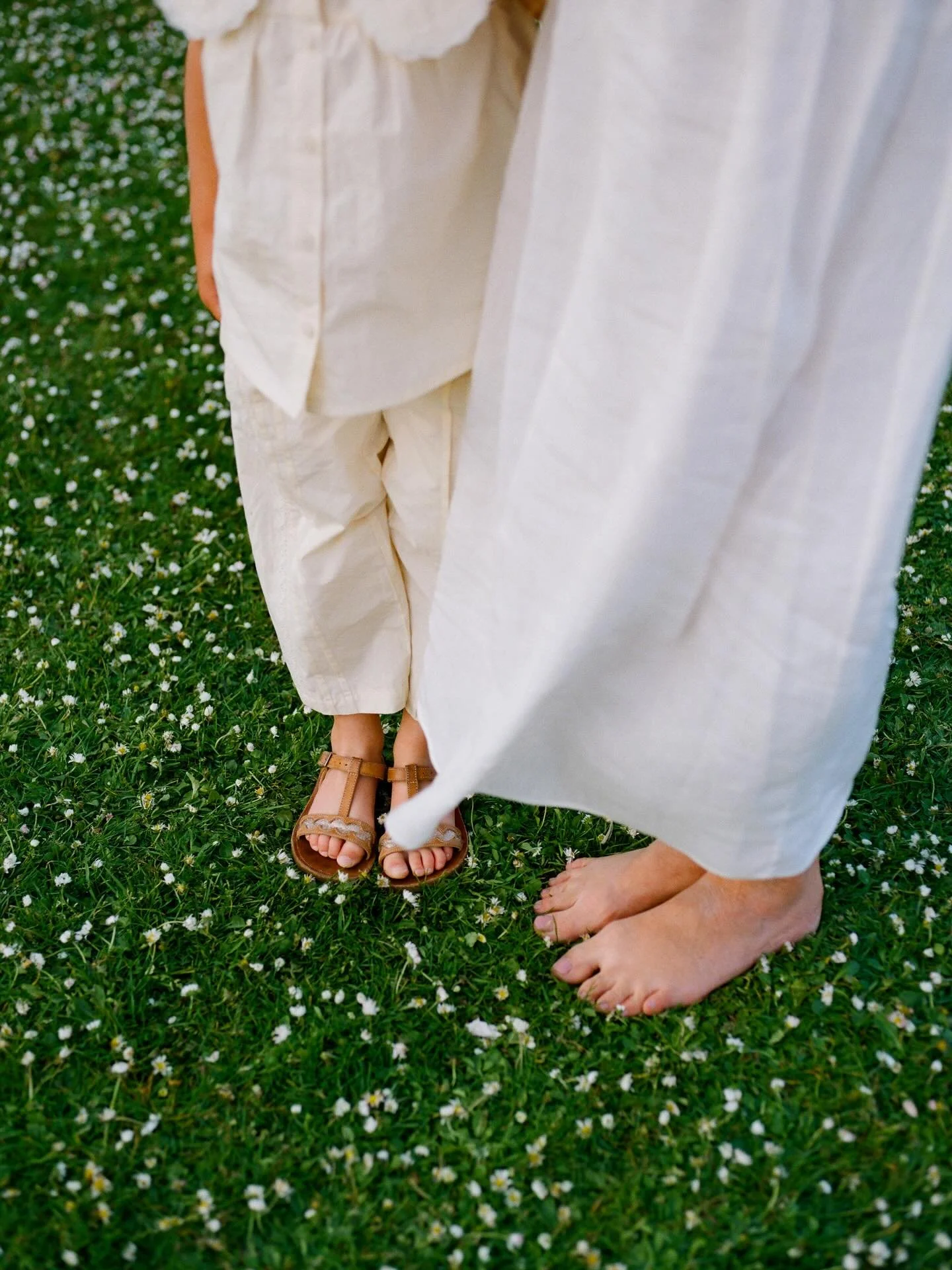 Spring in Kensington Gardens 🌷
Excited to go back to the UK in 3 days!
.
.
Developed @thefindlab 
.
.
#londonfamilyphotographer #ukweddingphotographer #slcfamilyphotographer #filmisnotdead #kensingtongardens