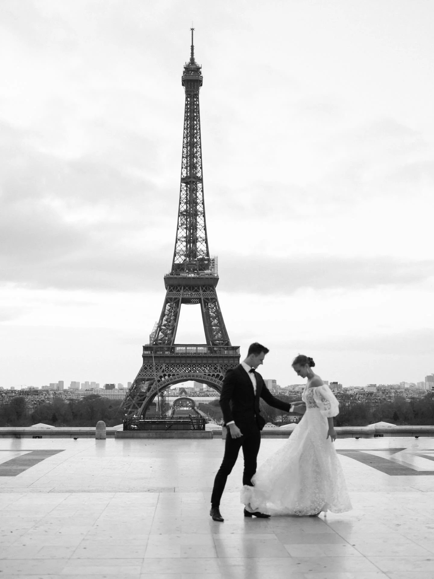 Thinking of Paris today. Spring in Paris is so lovely 😌
.
.
Host: @adorncollectiveworkshops
Creative Director: @whimsically_wed
Beauty: @blissfulmuse.co
Florals: @maison.fleurus
Gown Designer: @savinlondon
Gown Store: @whitebridalboutiques
Earrings: