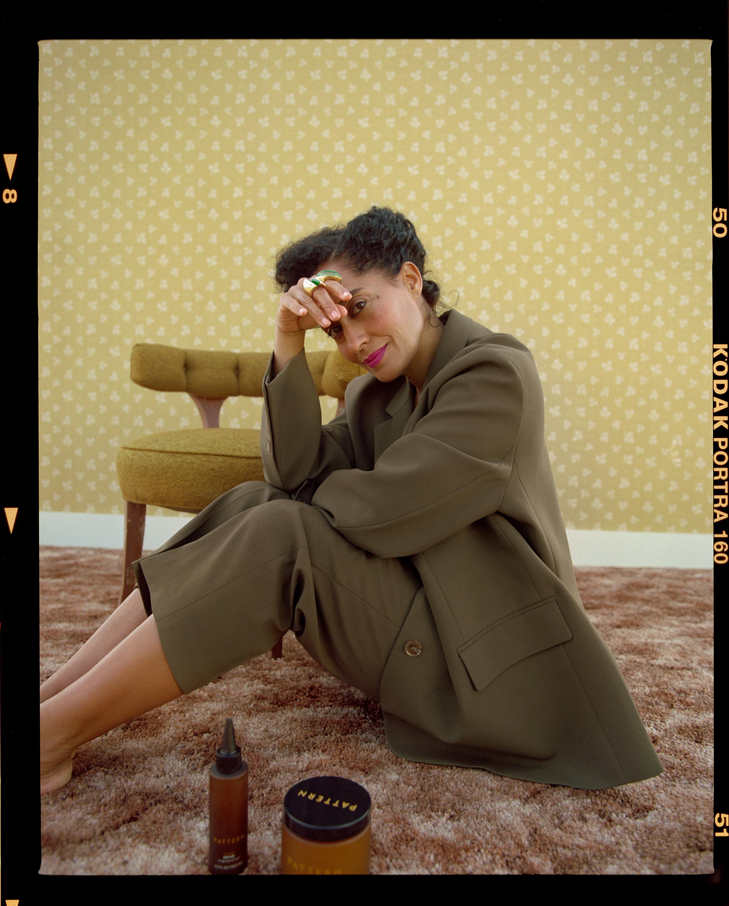 Carter_TraceeEllisRoss_Portra160_Frame8_flat_VS_R1d.jpg