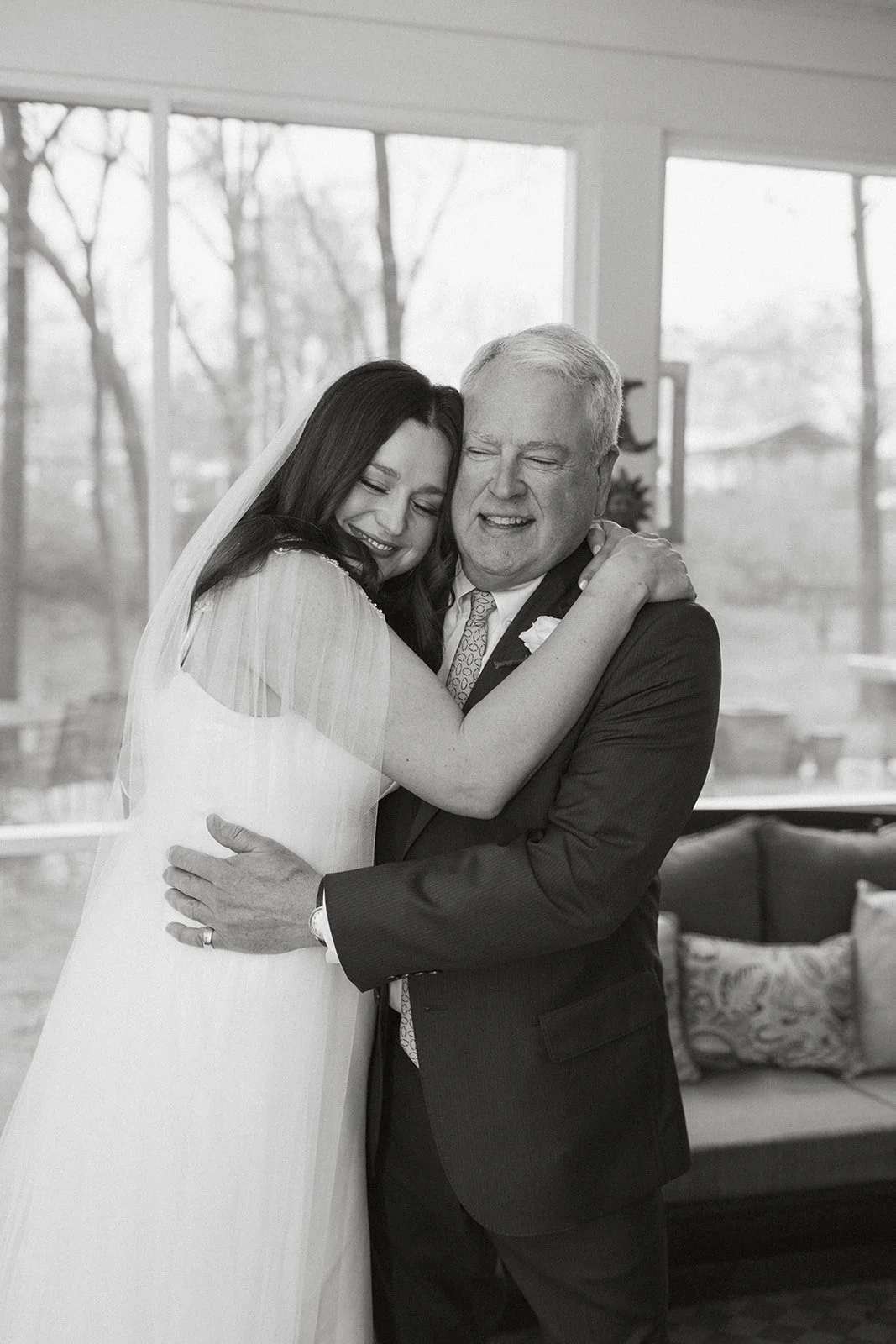 J&M Getting Ready - The Marions-220_websize.jpg