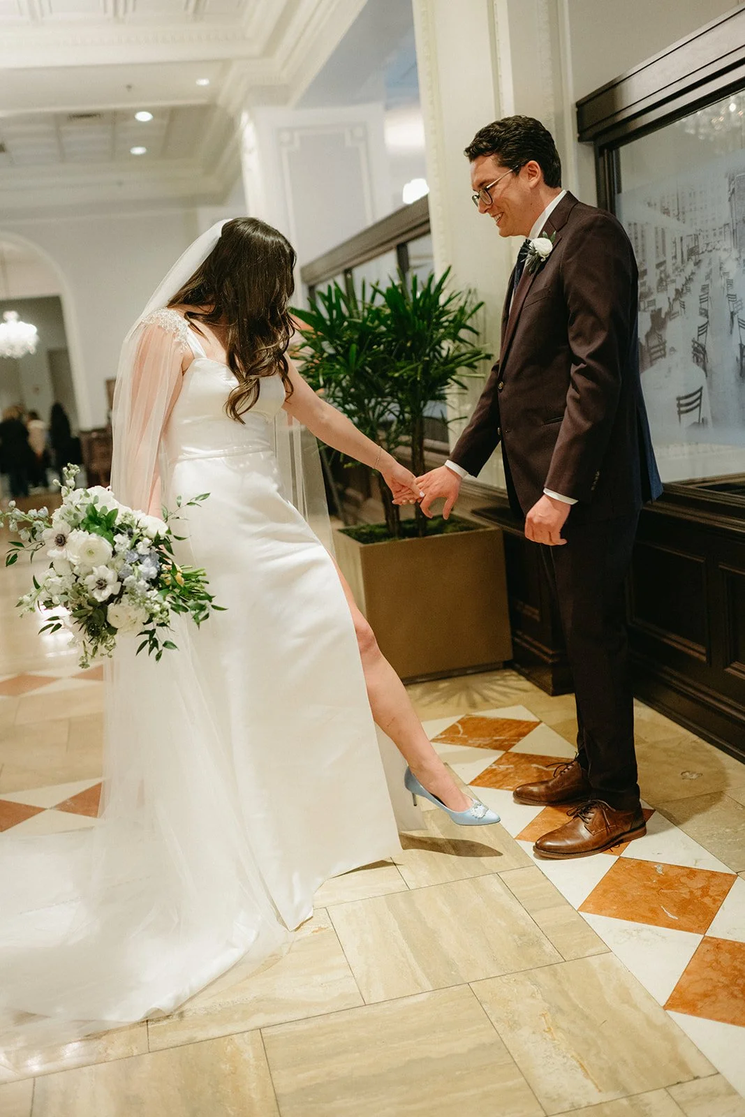 St. Louis wedding photographer
