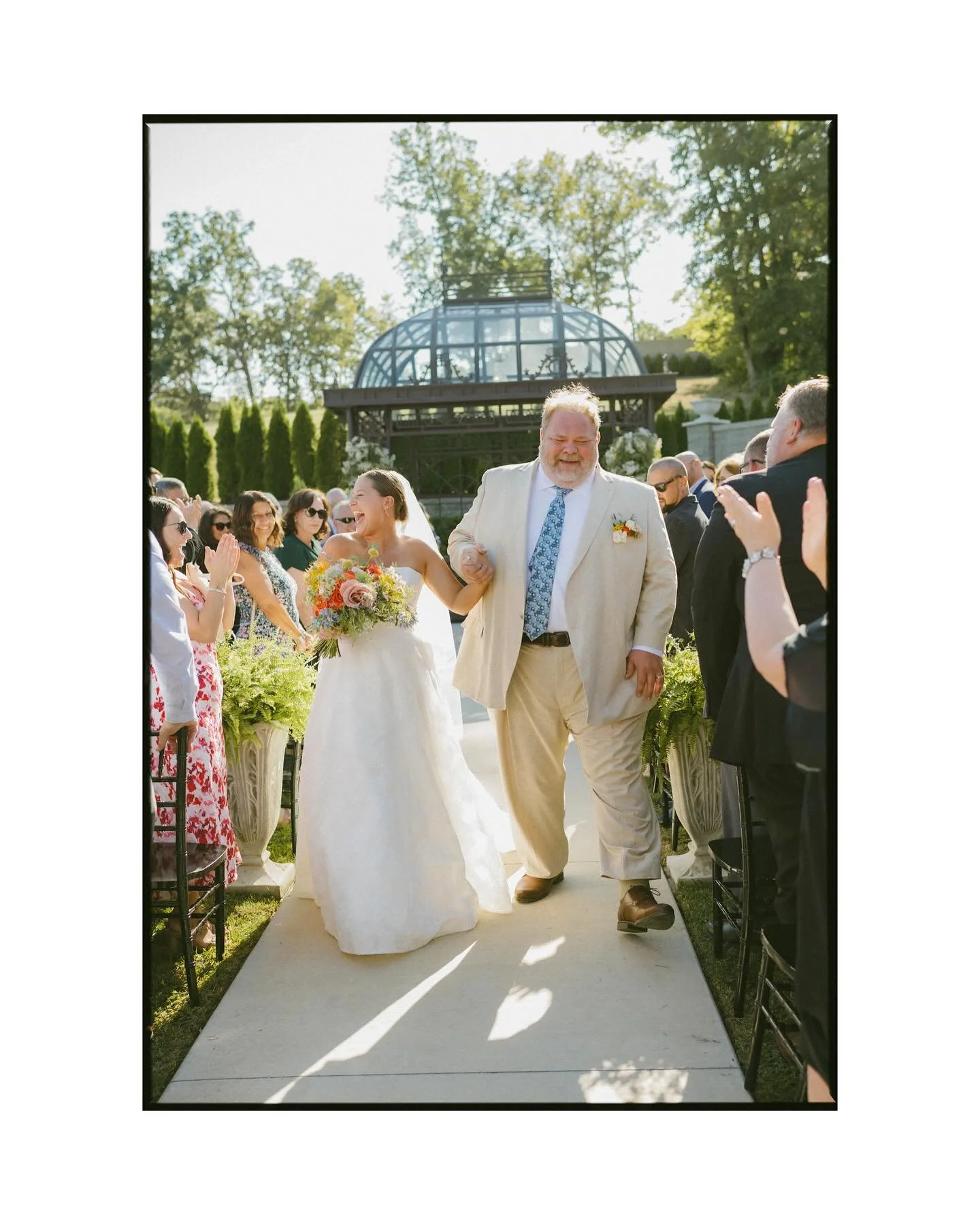 These moments of pure happiness 💛 That’s Bailey & Ryan for you. This day was so fun and full of love. Watching this day unfold was an honor, we truly couldn’t be happier for you two! 🥂