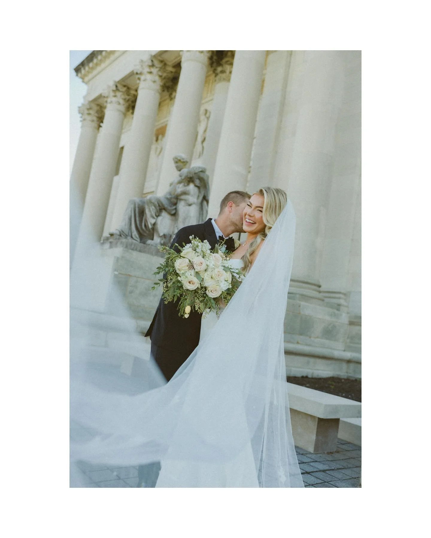 ✨Mrs & Mr Jones✨ These two and their pups tho 😍 loved our time with these two, so many more memories coming soon!
