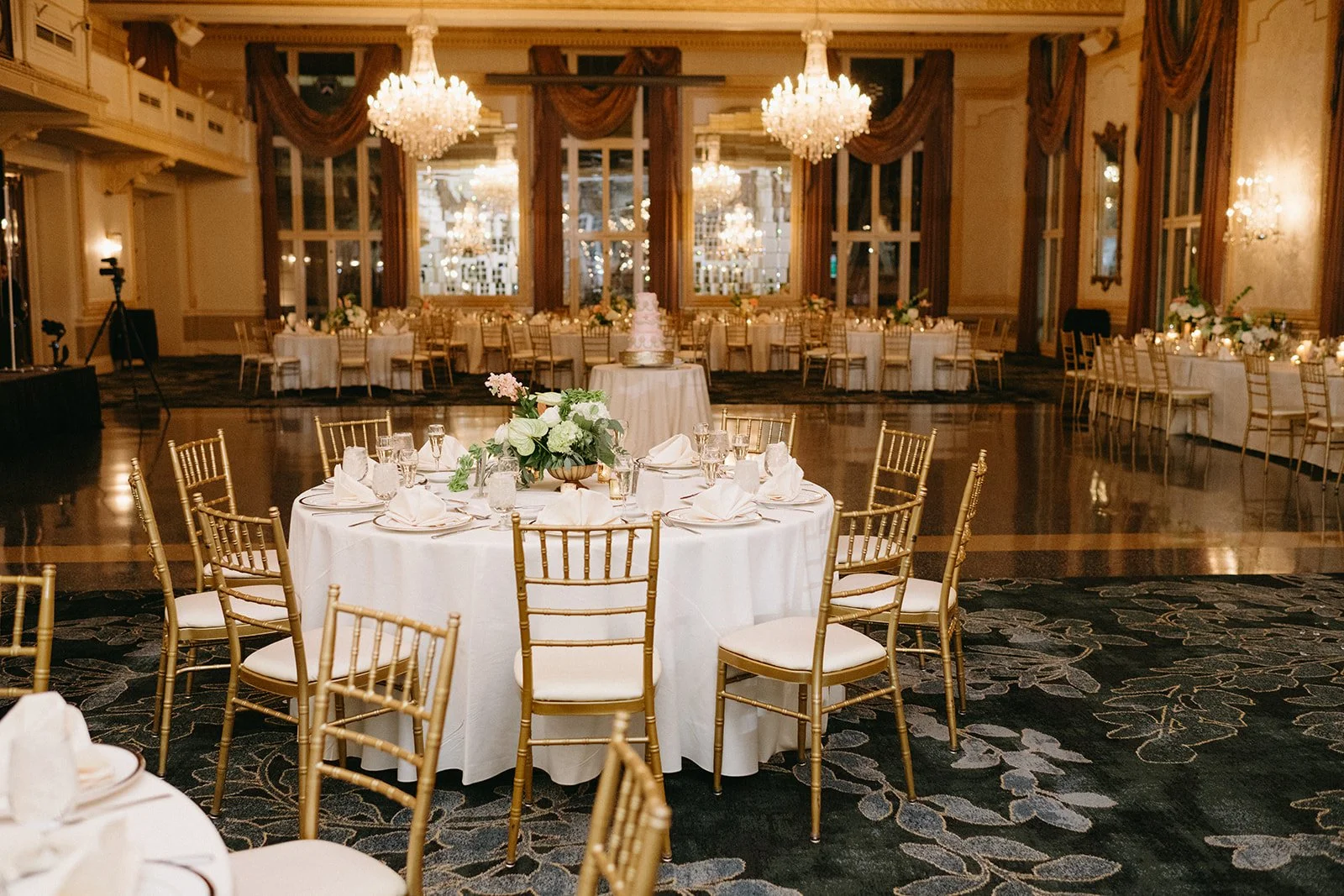 St. Louis Wedding Photographer The Marions Reception Missouri Athletic Club