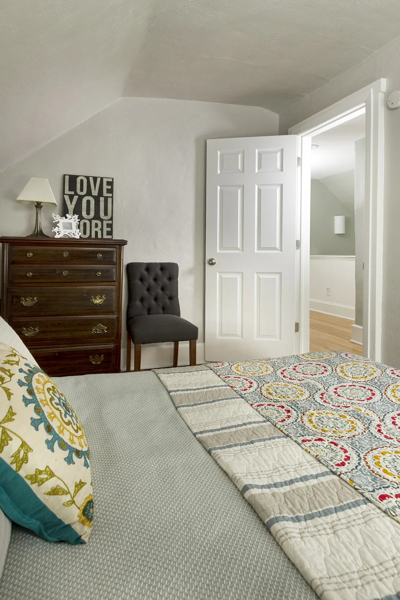 Web_bedroom 1.jpg