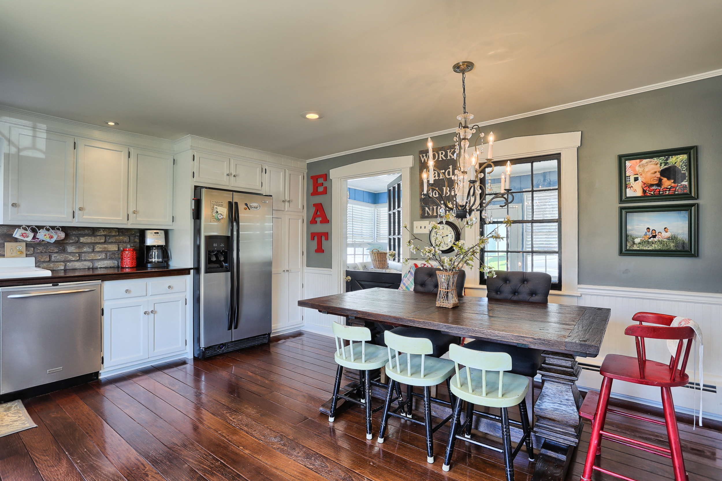 FARMHOUSE KITCHEN