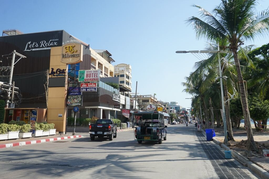 Pattaya-Thailand-Beach-Road.jpeg