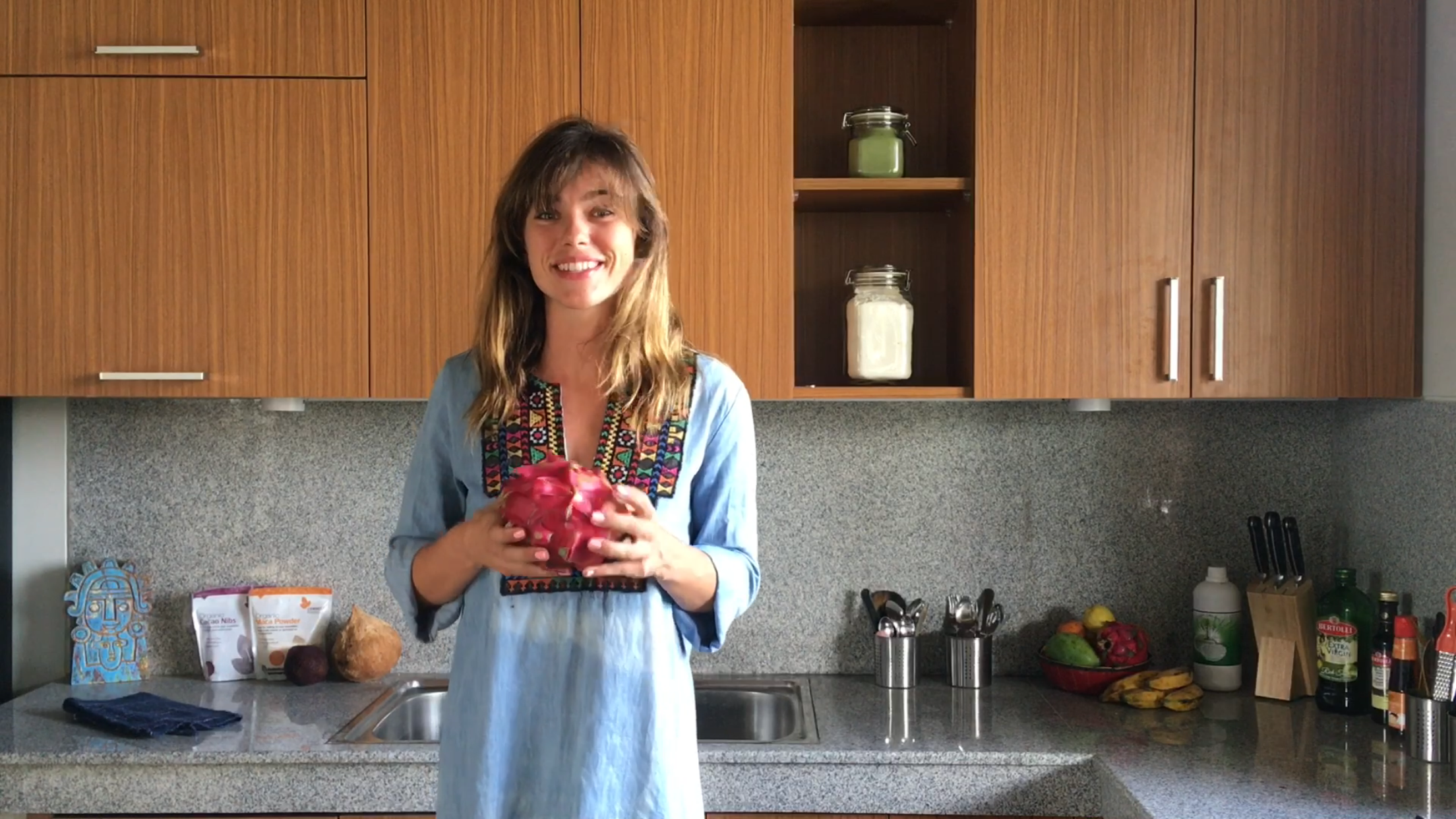 Pink Dragon Anti-Inflammatory Smoothie (video)