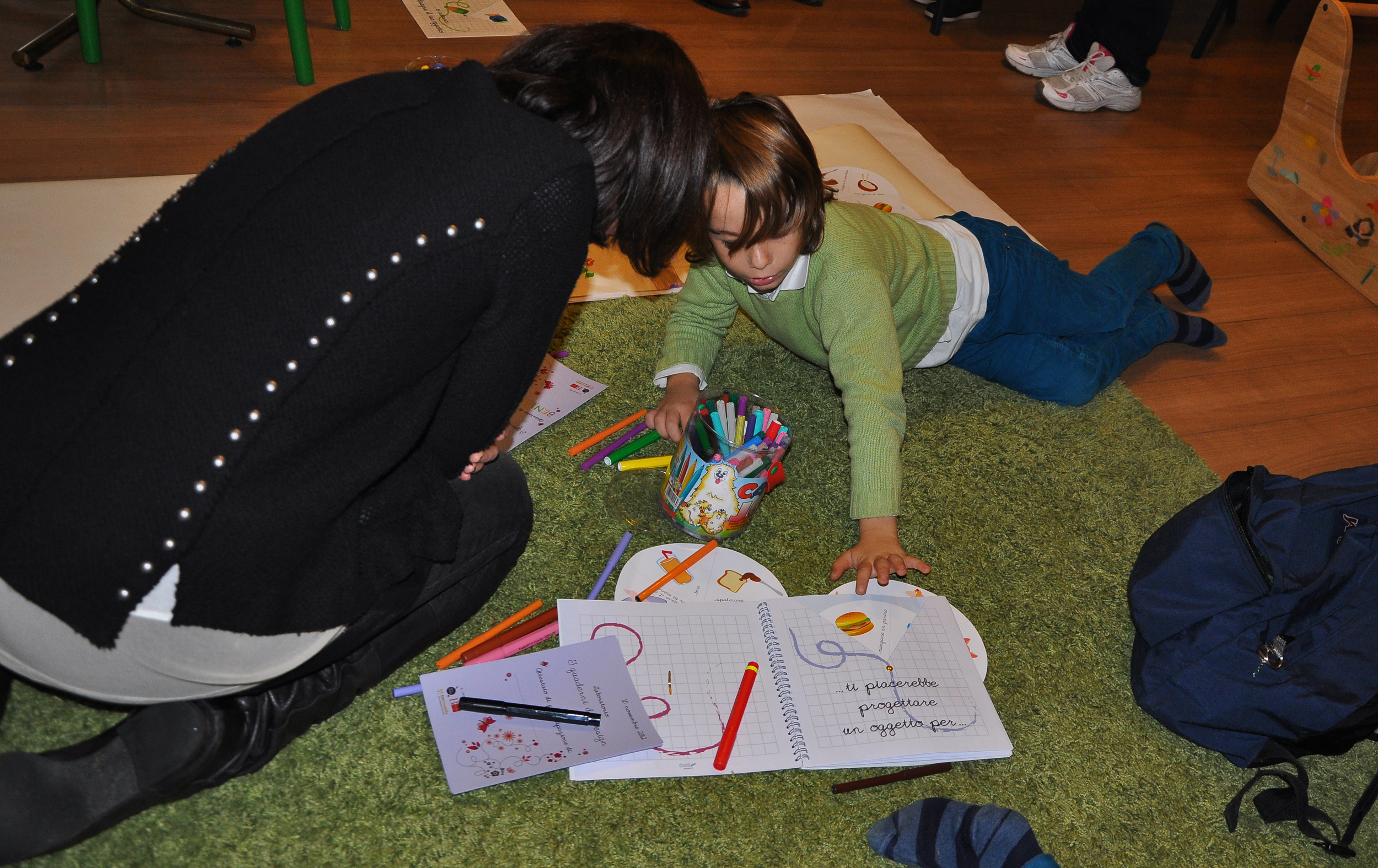 KIDS' BOOKLET : Focus Groups and users testing with High Fidelity mock-ups (SiPuo.Design, 2012)