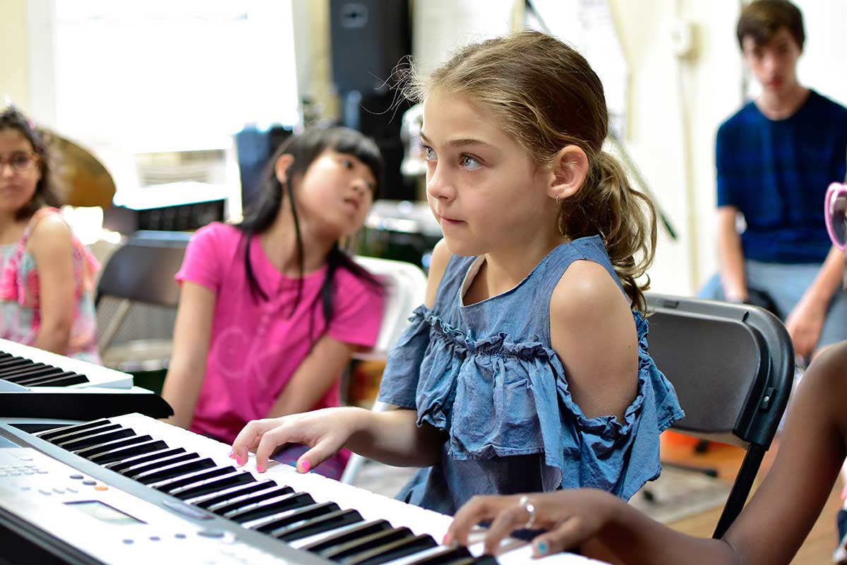 group-piano-1-web.jpg