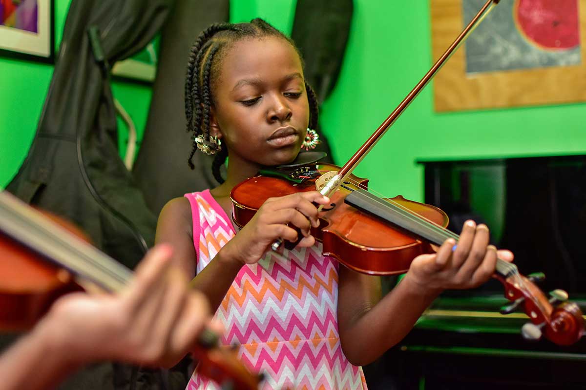 group-violin-1-web.jpg