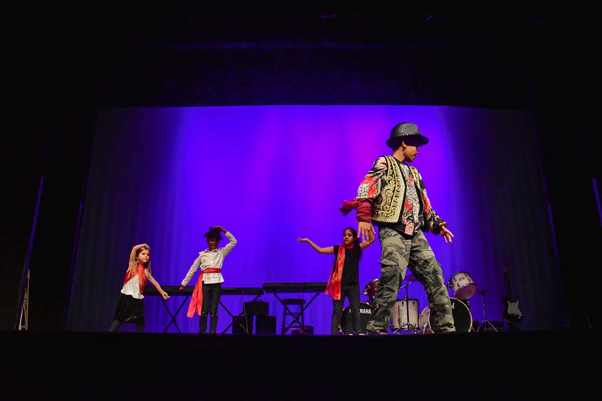 Jazz Dance (ARY)