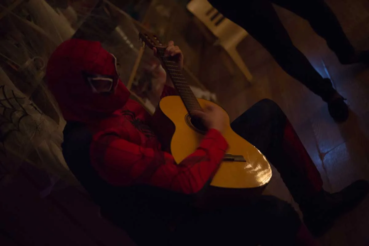 spiderman-guitar.jpg