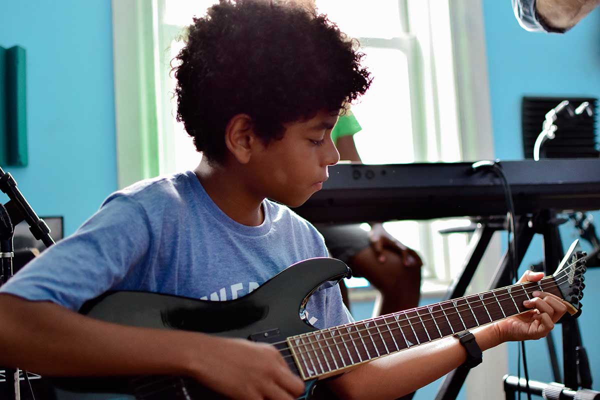 Guitar-Lessons.jpg