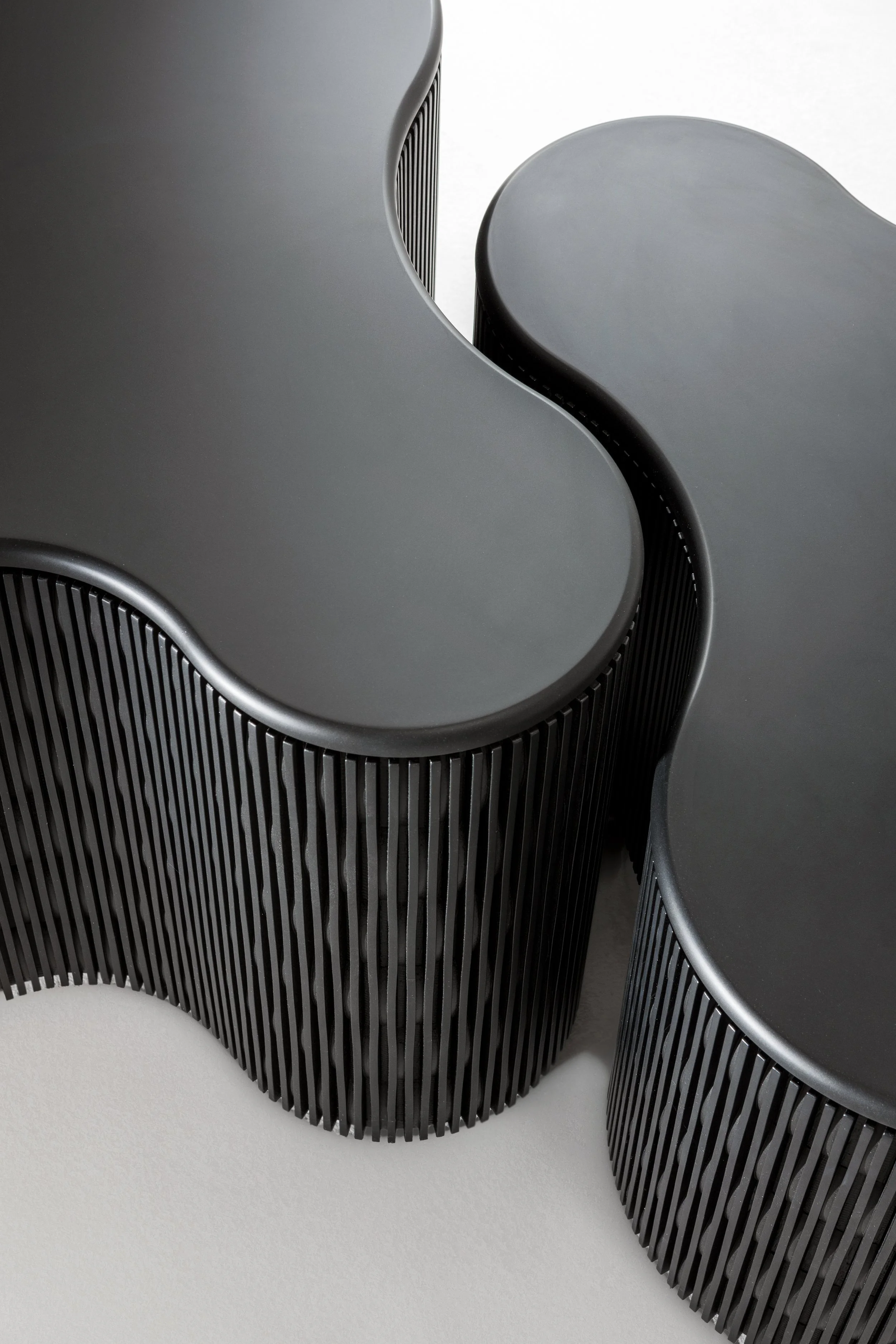 laurameroni_infinity-low-tables_04.jpg