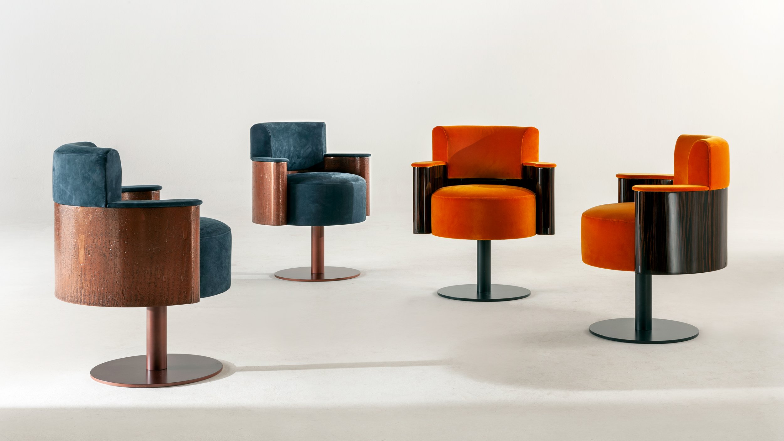 Amelie_Chairs_Laurameroni.jpg