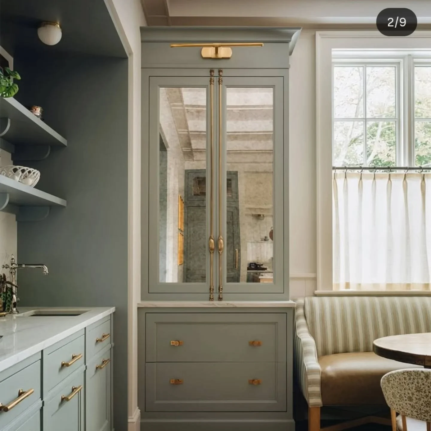 Kitchen saves of late 
#ahdkitchen 
#designinspiration