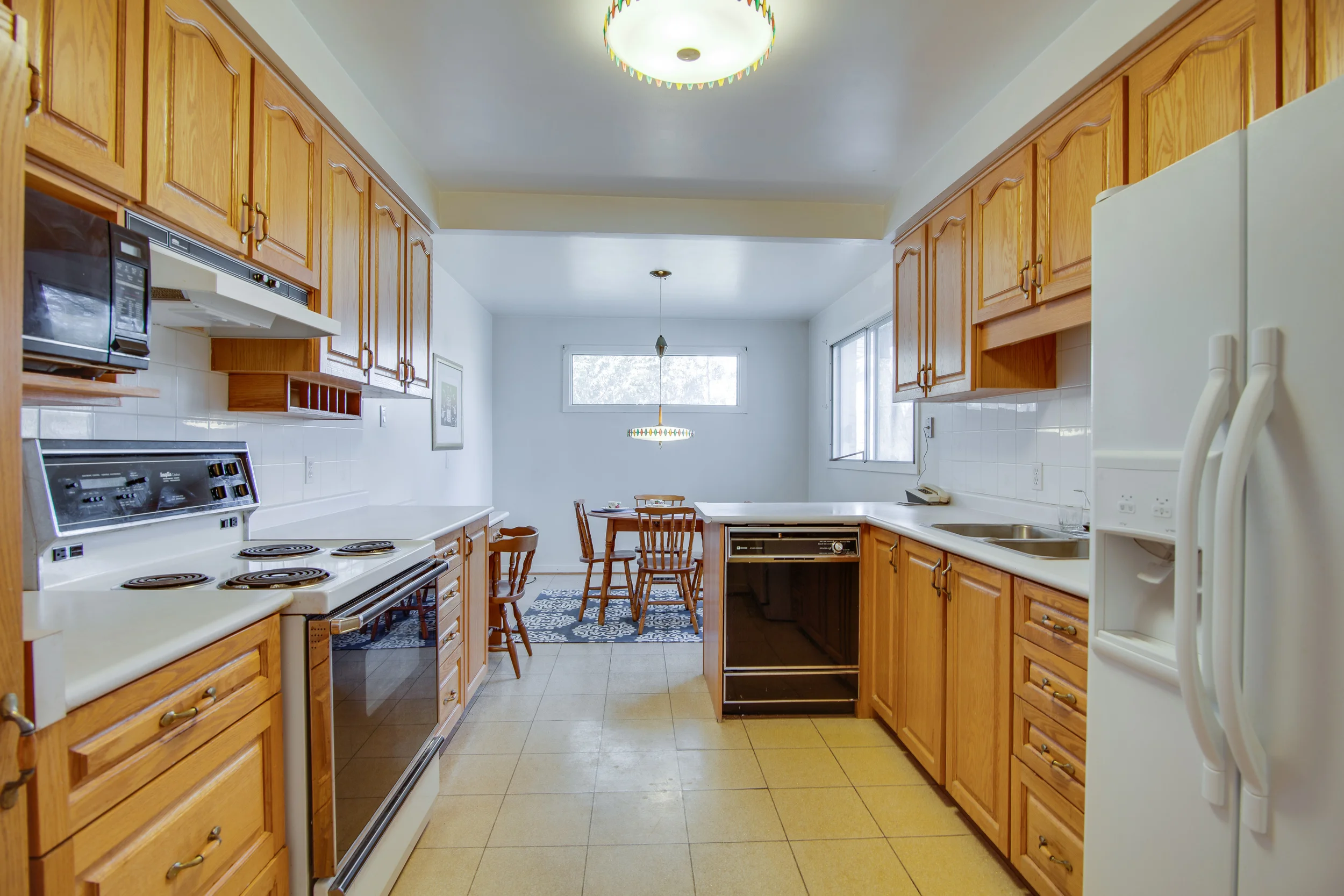 1041 Lillian Kit.jpg