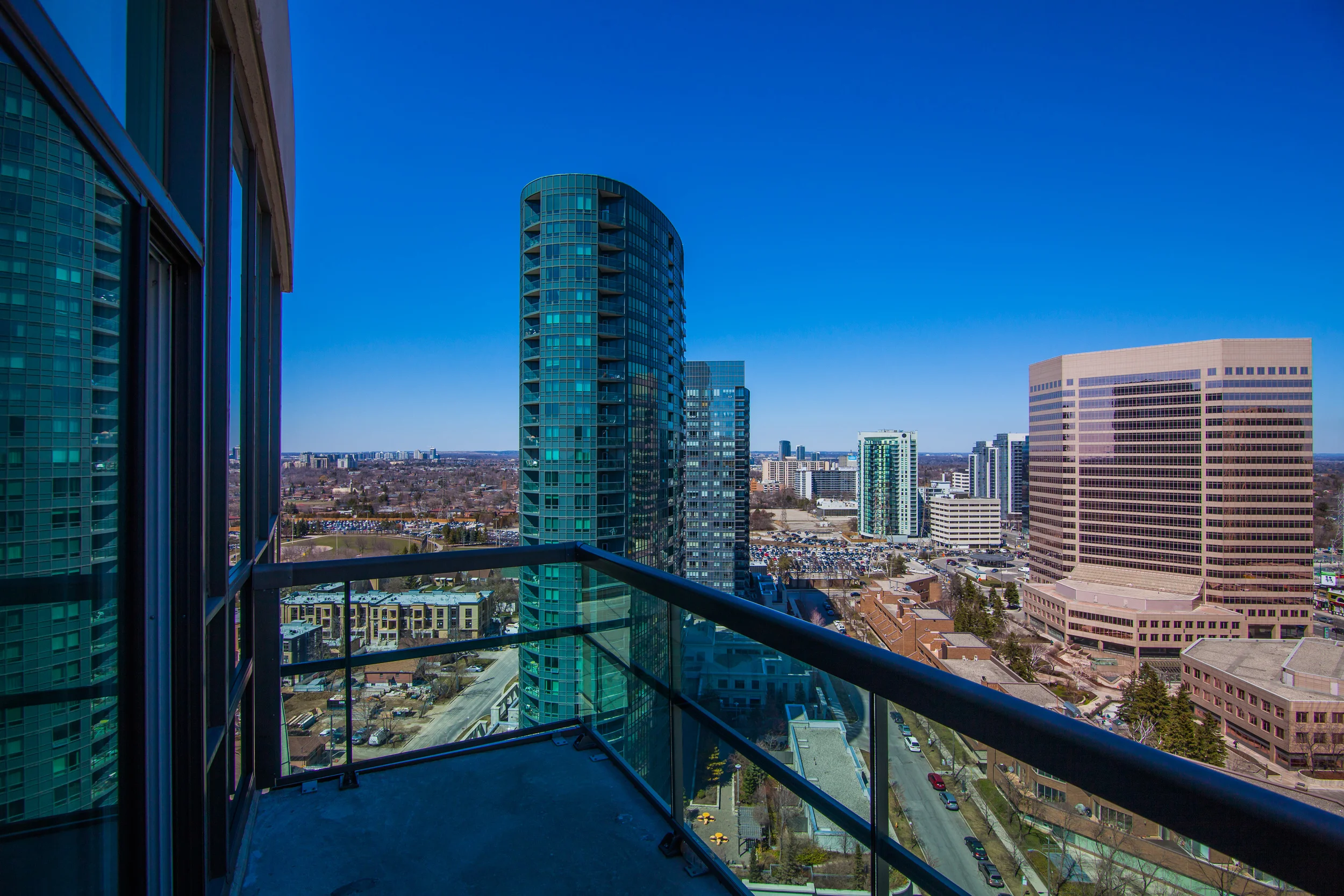 balcony 509b.jpg