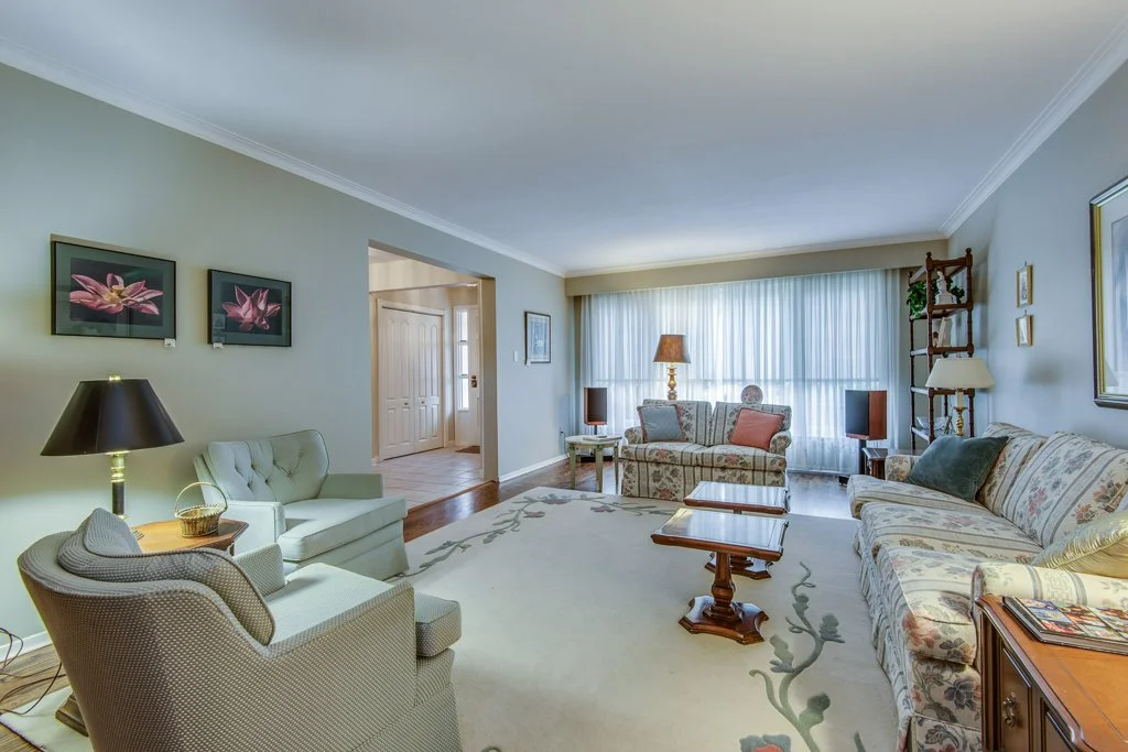 Livingroom.jpg