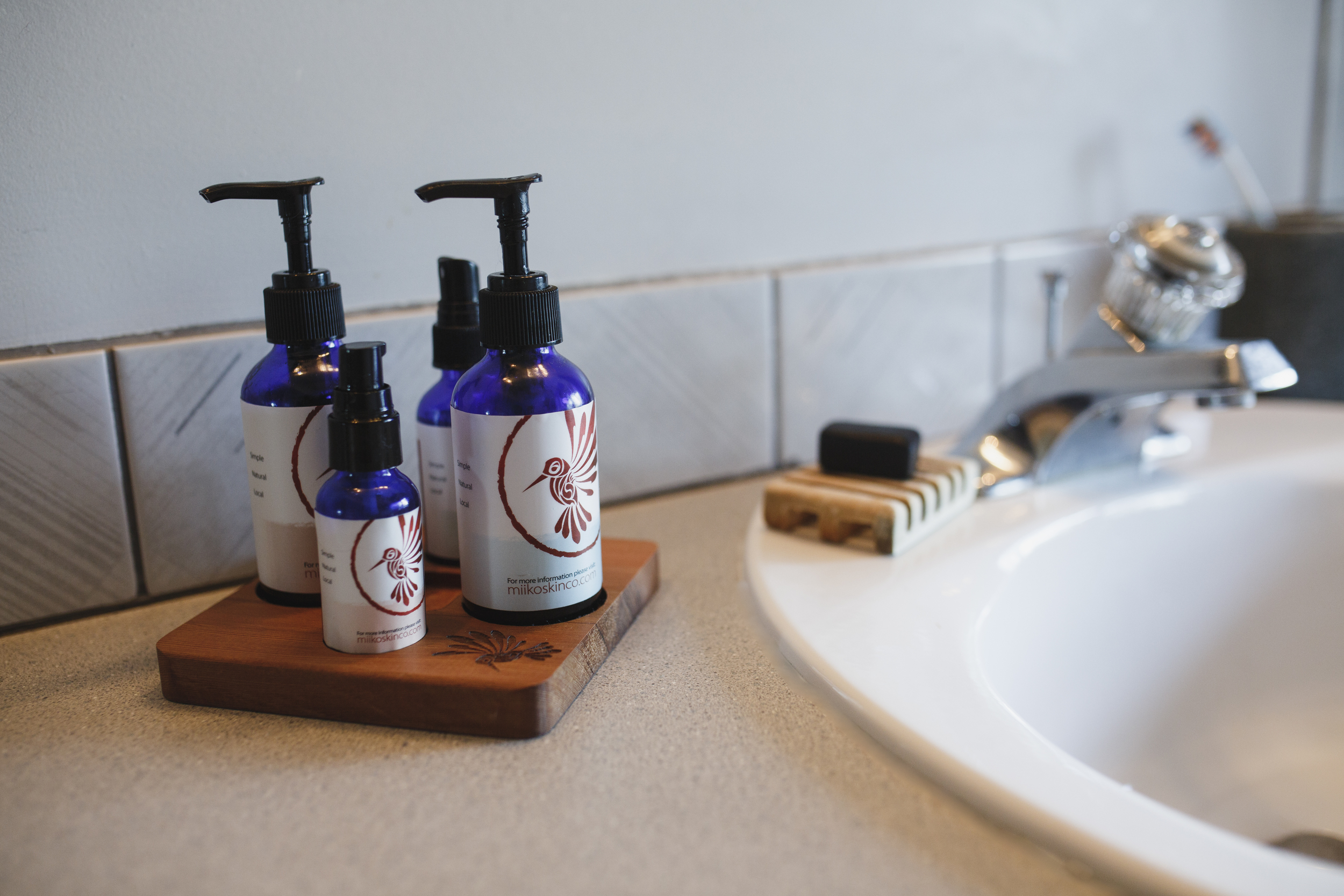 Miiko Skin Co. creates simple skincare solutions from natural ingredients. Our goal was to create a product display that reflects those values.