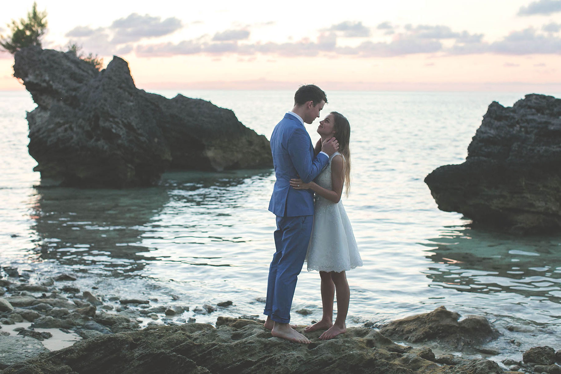 07-MA-BERMUDA-WEDDING-DESITNATION-PHOTOGRAPHY-PHOTOGRAPHER-BRIDE-GROOM-MARRIAGE-WED-PHOTOGRAPHER-ISLAND.jpg
