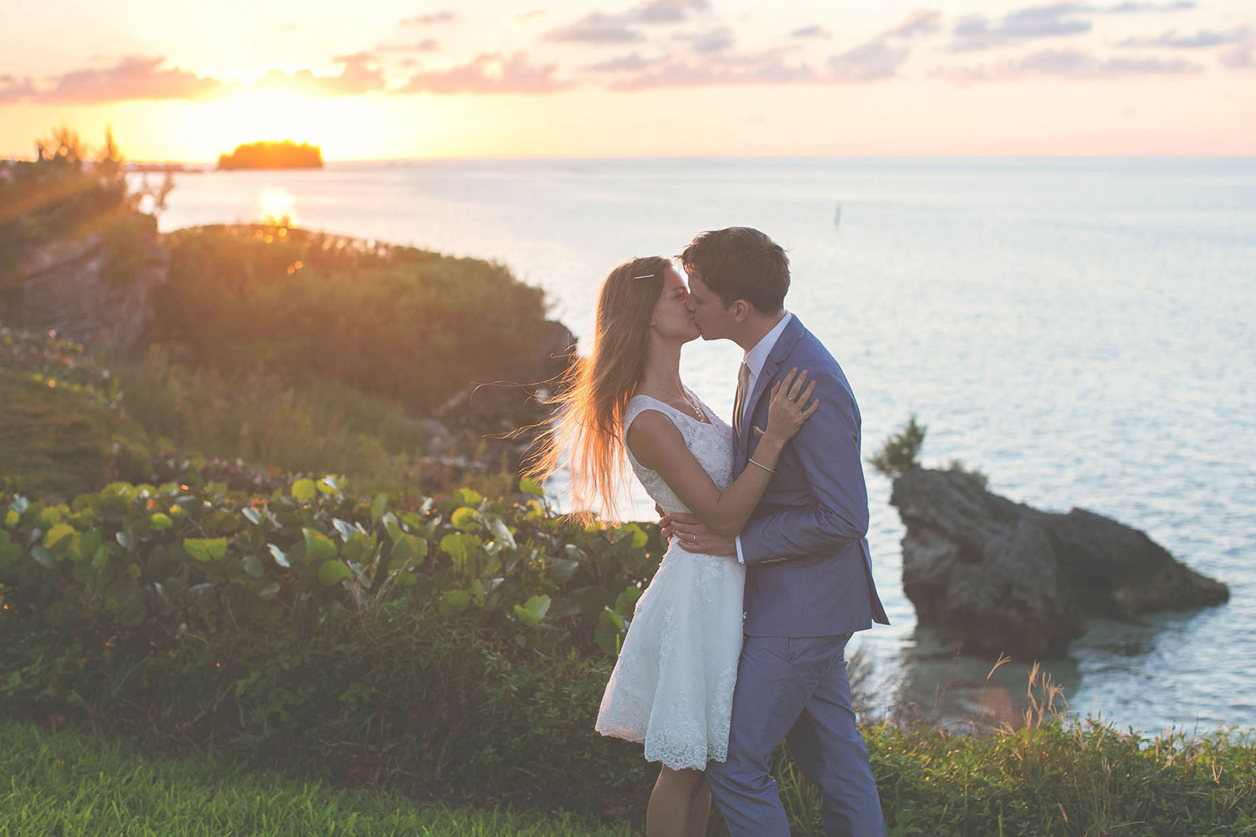 14-MA-BERMUDA-WEDDING-DESITNATION-PHOTOGRAPHY-PHOTOGRAPHER-BRIDE-GROOM-MARRIAGE-WED-PHOTOGRAPHER-ISLAND.jpg