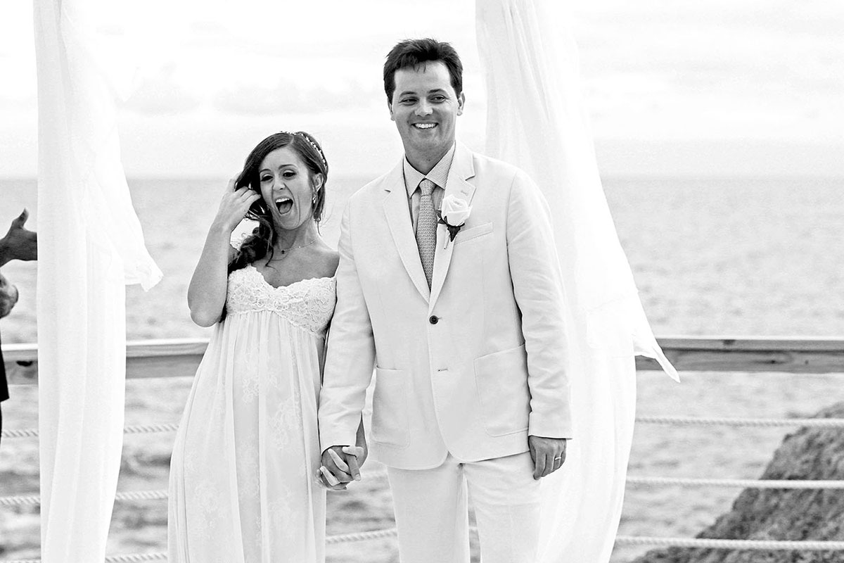 30-JM-BERMDUA-WEDDING-PHOTOGRAPHY-BRIDE-GROOM-DESTINATION-PHOTOGRAPHER-ISLAND-TROPICAL.jpg