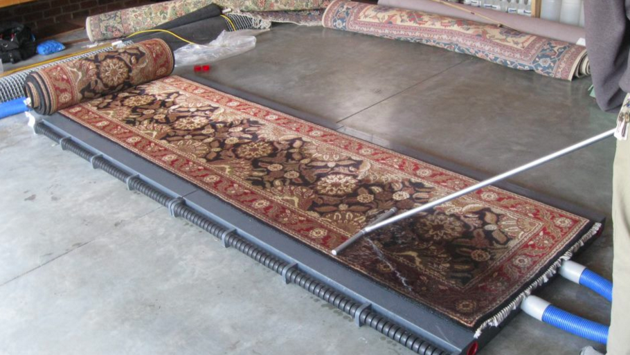 Steam Cleaning Textiles 